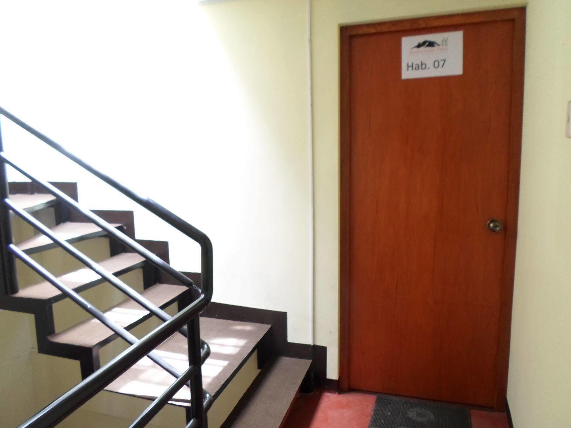 Hostal Casa Del Montanista Уарас Экстерьер фото
